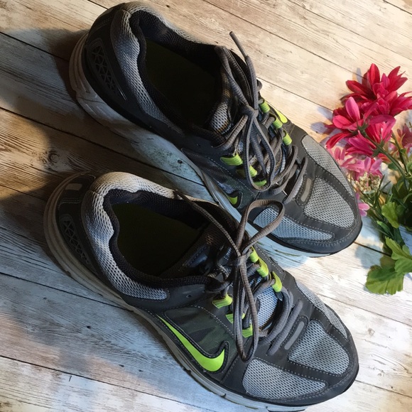 nike vomero 7 mens